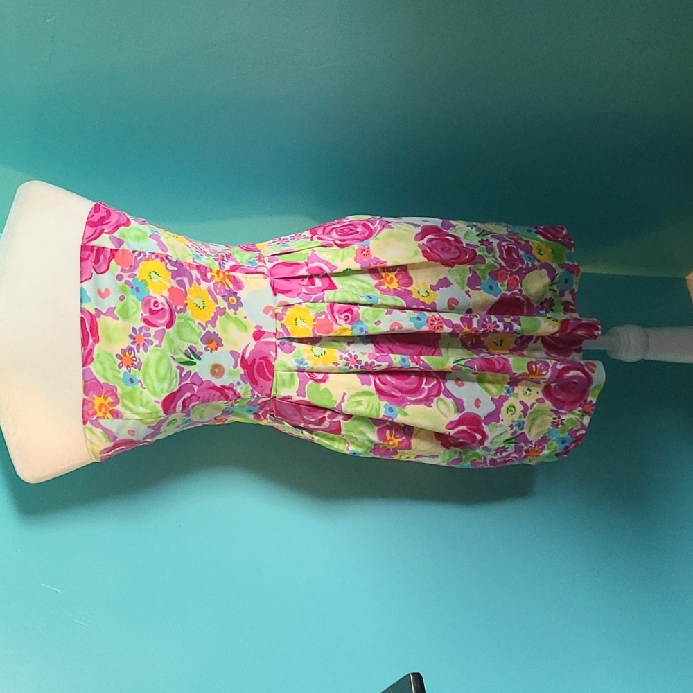 Gorgeous women's floral dress sz medium